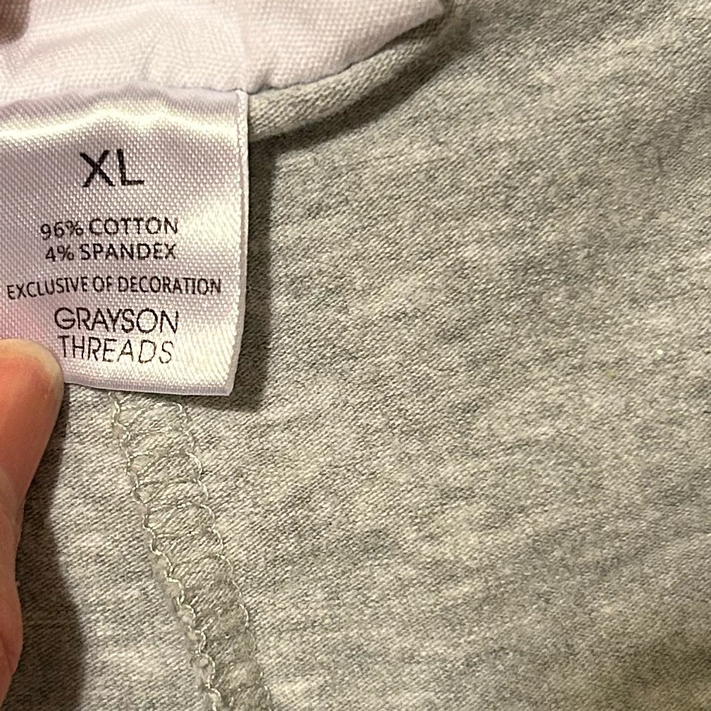 Grayson Threads Heather Gray Skort with Star Detail Size XL - Picture 6 of 6